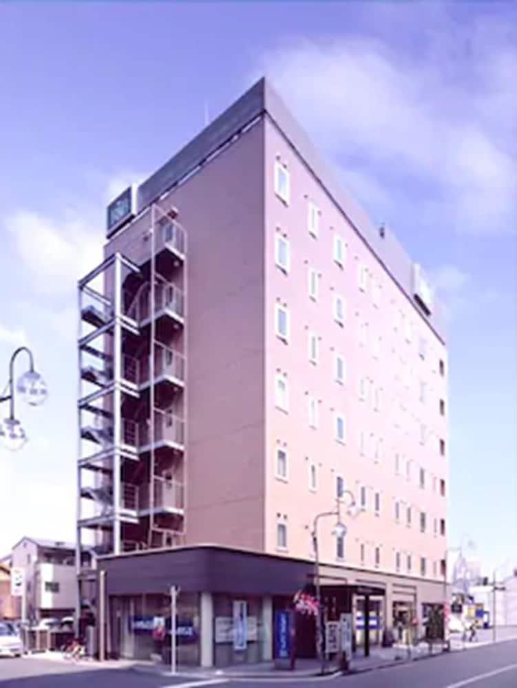 Washington R&B Hotel Kumagaya Ekimae Buitenkant foto