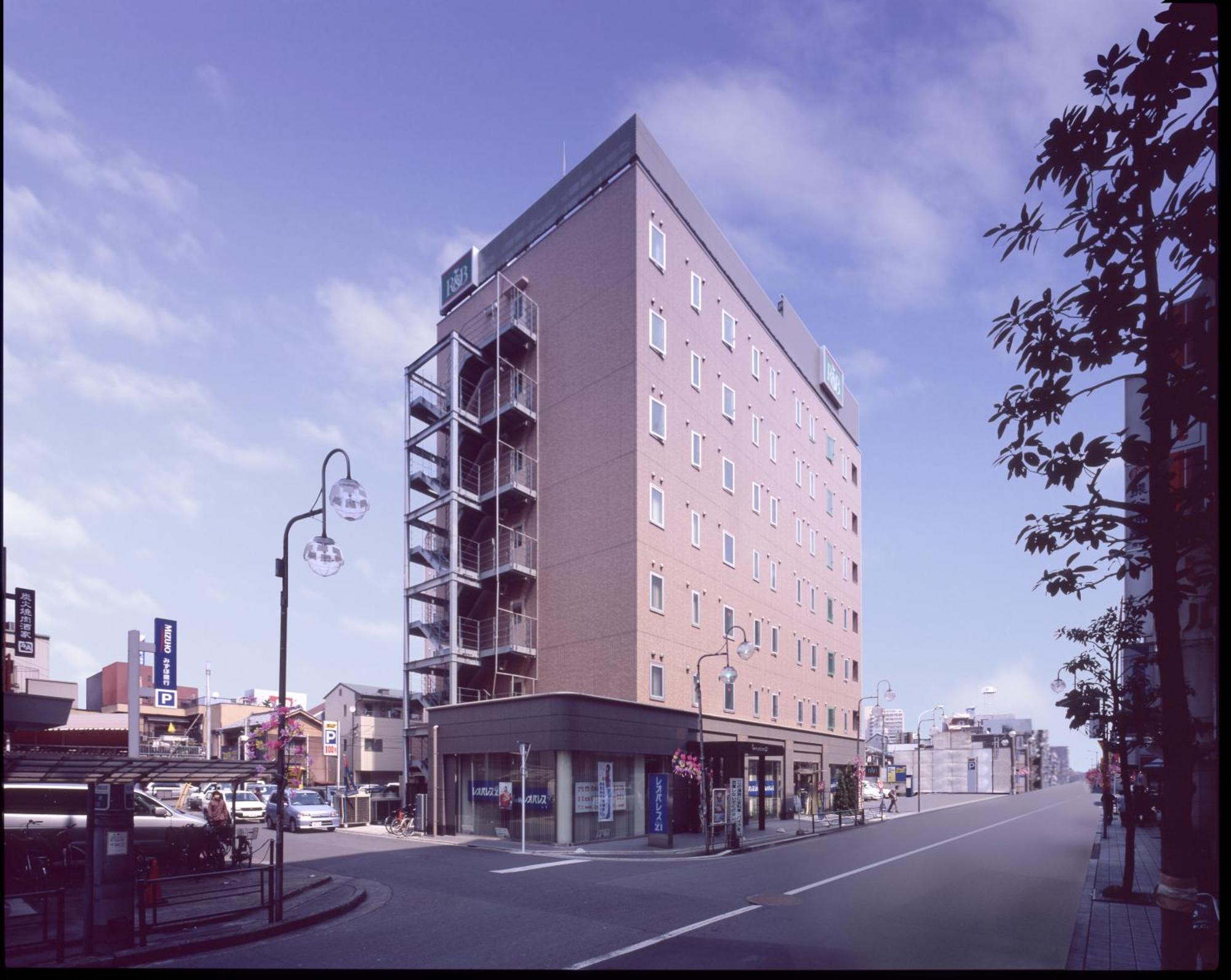 Washington R&B Hotel Kumagaya Ekimae Buitenkant foto